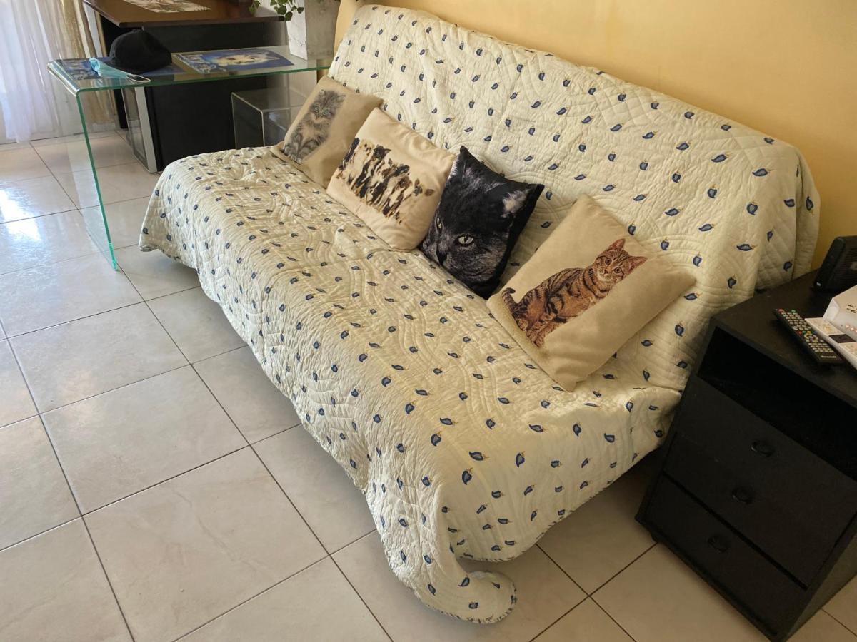 Appartement A Cannes Bagian luar foto